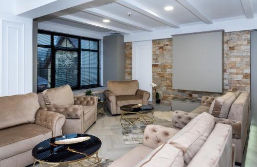 Predeal House | Infinity Villa