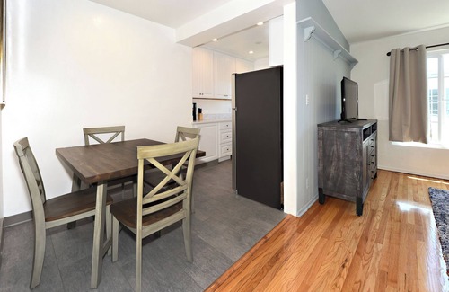 Mar Vista Apartment | ING5- Charming 2-bedroom 2 bath apartment in nice Los Angeles with WiFi, AC