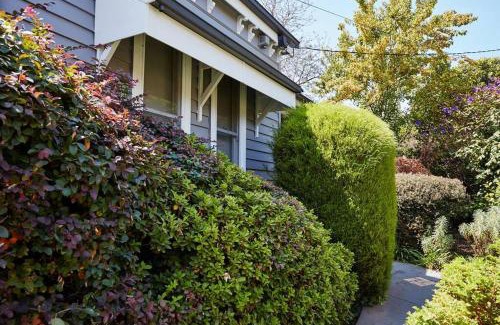 Healesville House | Inglenook Cottage Healesville