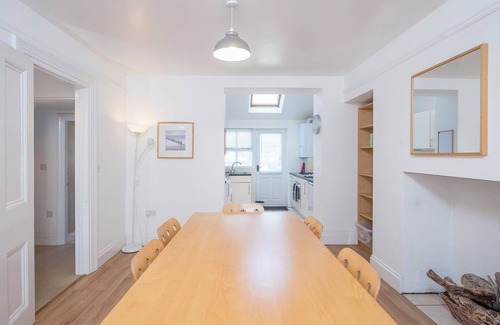 Manorbier Cottage | Inglenook, Holiday Cottage Manorbier, Sleeps 4, 2 bedrooms, bathrooms