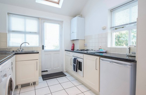 Manorbier Cottage | Inglenook, Holiday Cottage Manorbier, Sleeps 4, 2 bedrooms, bathrooms