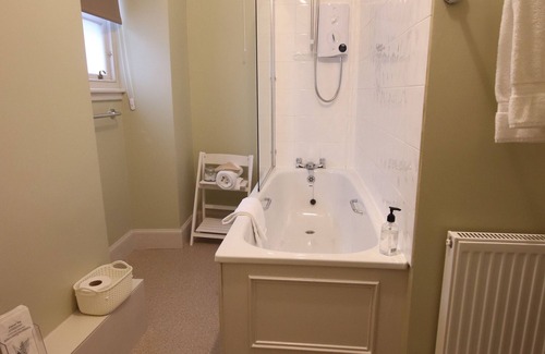 Kelso House | Inglestone House