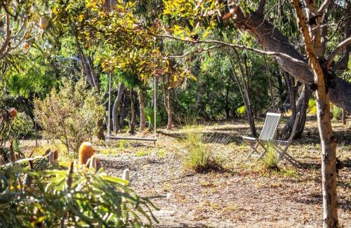 Yallingup House | Inji Dreaming - Bushland Retreat near Injidup Beach