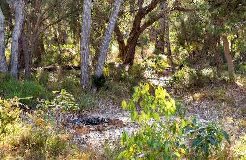 Yallingup House | Inji Homestead - 5 acre holiday home in Margaret river region