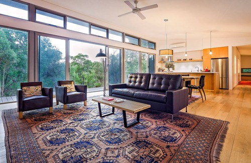 Yallingup House | Injidup Sanctuary - luxury home close to the beach