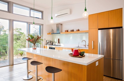 Yallingup House | Injidup Sanctuary - luxury home close to the beach