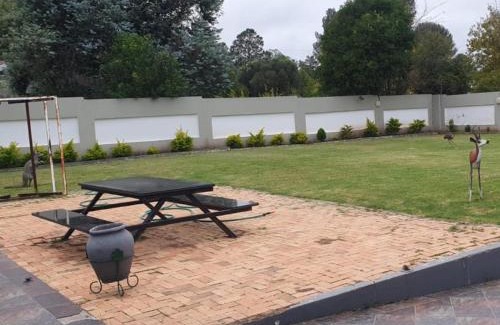 Komani House | Inkwenkwezi Bed and Breakfast