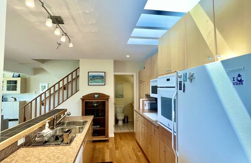 Ucluelet House | Inlet- home near Pacific Rim National Park