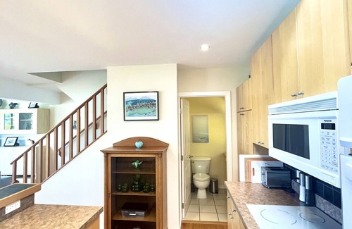 Ucluelet House | Inlet- home near Pacific Rim National Park
