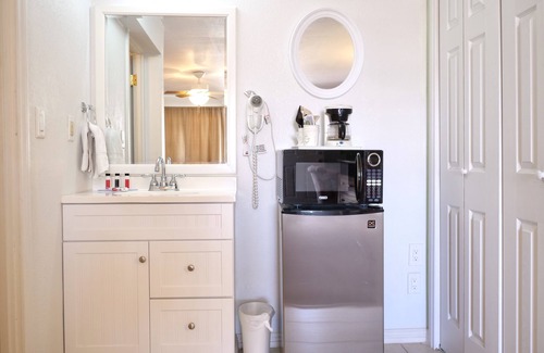 Chino Canyon Hotel | Inn at Palm Springs