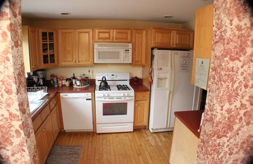 Wilmington House | Inn at Quail Run 4 BR 3 Bath Guest House