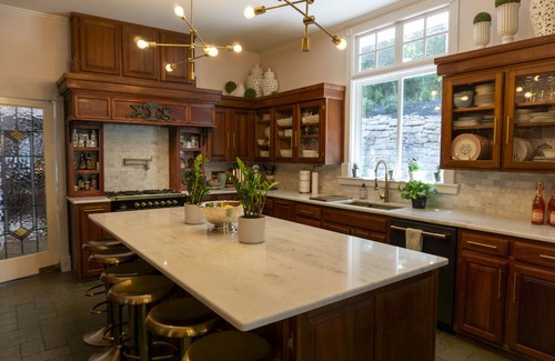 Eureka Springs Historic District Bed & Breakfast | Inn at Rose Hall