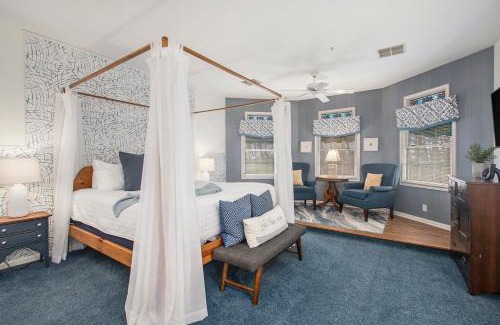 South Haven Bed & Breakfast | Inn at the Park Bed and Breakfast