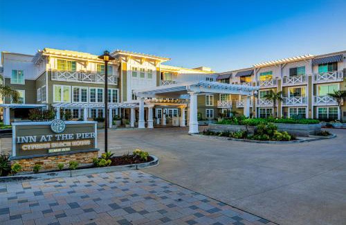 Downtown Hotel | Inn at the Pier Pismo Beach, Curio Collection by Hilton