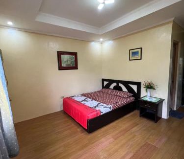 Bacoor City House | INN D’ZaireH