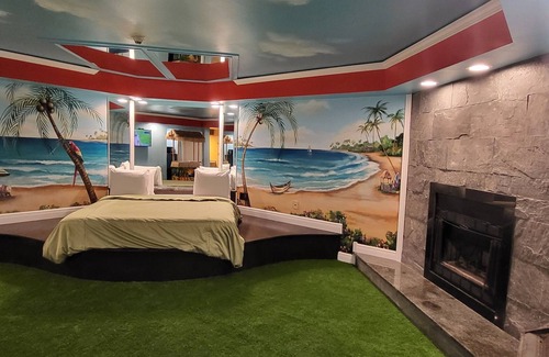 Harrisburg Hotel | Inn of the Dove - Luxury Romantic Suites with Jacuzzi & Fireplace at Harrisburg-Hershey