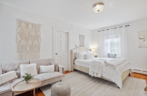 Holderness Bed & Breakfast | Inn On Golden Pond
