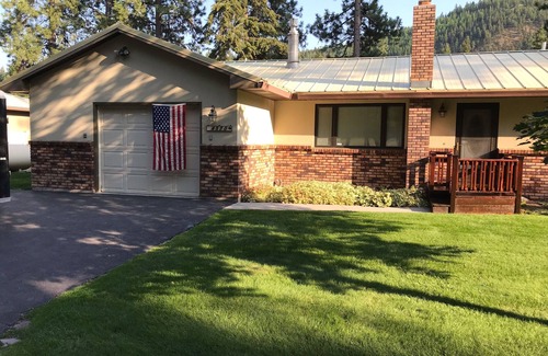 Greenough House | Inn on the Blackfoot River, LLC