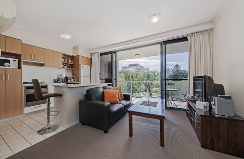 Toowong Apartment | Inn on the Park Apartments