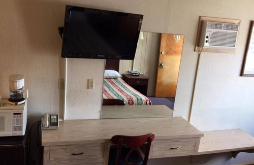 Waupun Hotel | Inn Town Motel