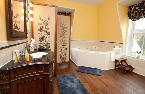 Chester Depot Bed & Breakfast | Inn Victoria