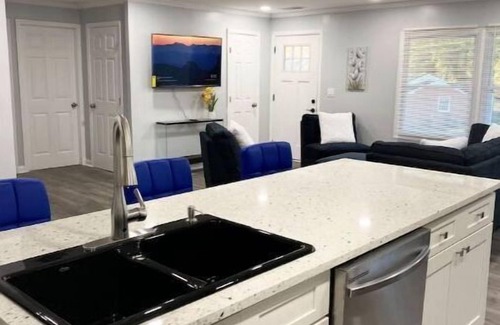 Sylvan Hills House | Inna Town 10 mins from ATL Airport,Downtown,Zoo