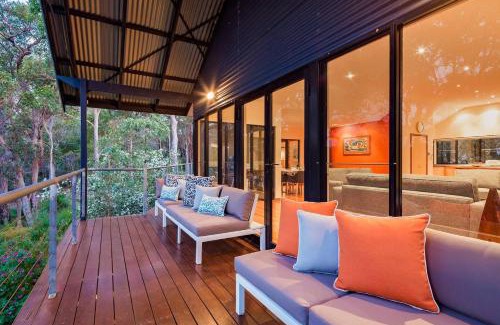 Quedjinup House | Innisfree - Tranquil Stilted Retreat Near Yallingup