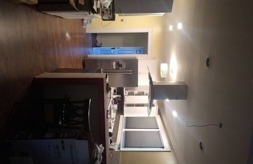 Shelby House | Inntownsuites- 2300 sq. ft. house, large rooms, Walking distance to restaurants.