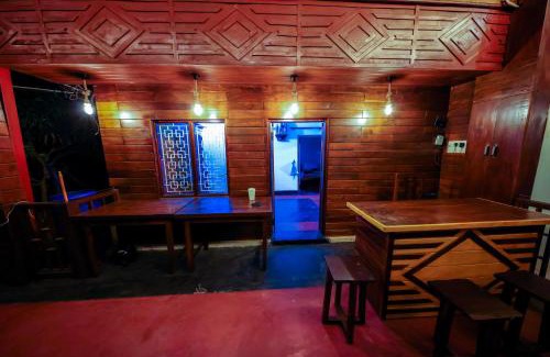 Manmunai North Hotel | Inpan's Beach Resort