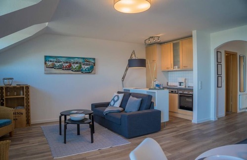 Fehmarn Apartment | Inselblume 78 - vacation home with beach chair in Burgtiefe