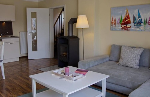Burg auf Fehmarn Apartment | Inselblume 07 - Vacation home with dog at the Reiterkoppel