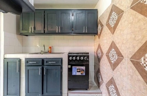 Tower Isle Bed & Breakfast | Insight Studio at Csompo Silver Manor