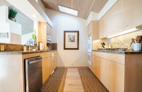 Sea Ranch House | Inspired by a view of the Sea