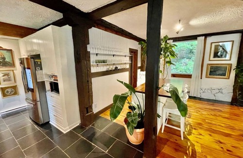 Cantley Ski Chalet | Insta-worthy artist’s retreat with amazing gazebo