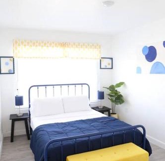 Naranja House | Insta Worthy Modern Bungalow