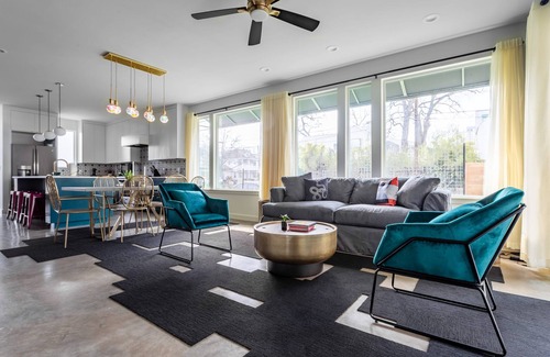 East Cesar Chavez House | Insta-worthy Two House Corner Compound
