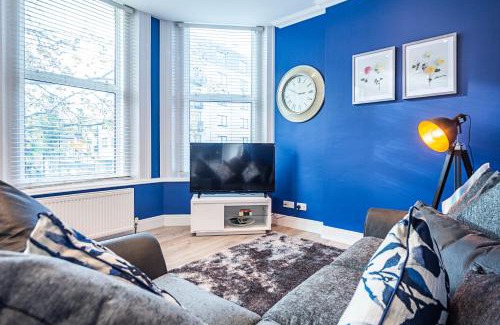 Brondesbury Apartment | Instagram-Worthy apartment in Central London