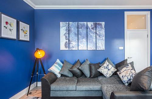 Brondesbury Apartment | Instagram-Worthy apartment in Central London