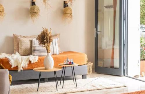 Saintry-sur-Seine Apartment | Instant Douceur Suite Jacuzzi