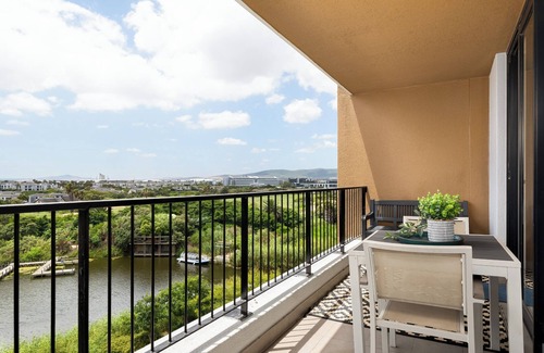 Flora Park Apartment | Intaka Island Retreat | 1 Bedroom Apartment