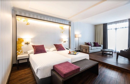 Sol Hotel | Intelier Palacio de San Martín Hotel