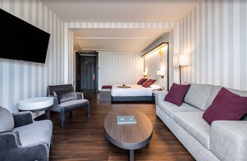 Sol Hotel | Intelier Palacio de San Martín Hotel