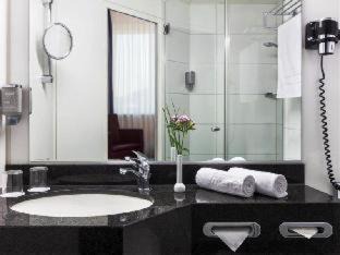 Freiburg im Breisgau Hotel | IntercityHotel Freiburg