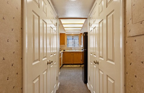 June Lake Condo | Interlaken 1, cozy two-bedroom condo