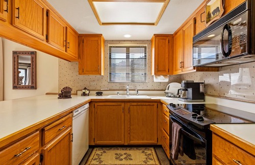 June Lake Condo | Interlaken 1, cozy two-bedroom condo