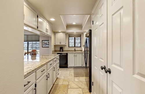 June Lake Condo | Interlaken 37, remodeled condo with stunning views