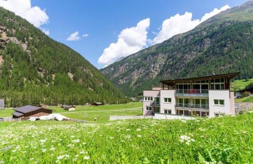 Zwieselstein Apartment | International House Sölden Superior Suit Penthouse