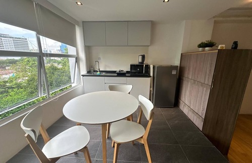 Bukit Merah Hotel | International Service Apartments