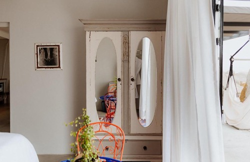 Paternoster Apartment | Into the Mystic