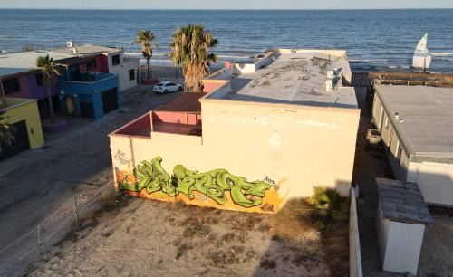 Verdugo House | InTown Beach front condo - Casey`s condo 1